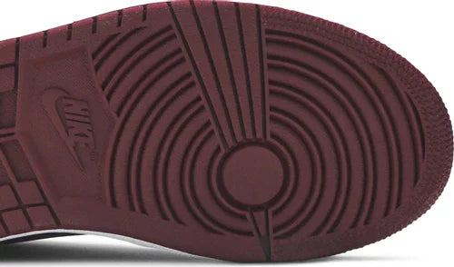 Jordan Low Dark Beetroot Black (W) ansicht von der Rückseite