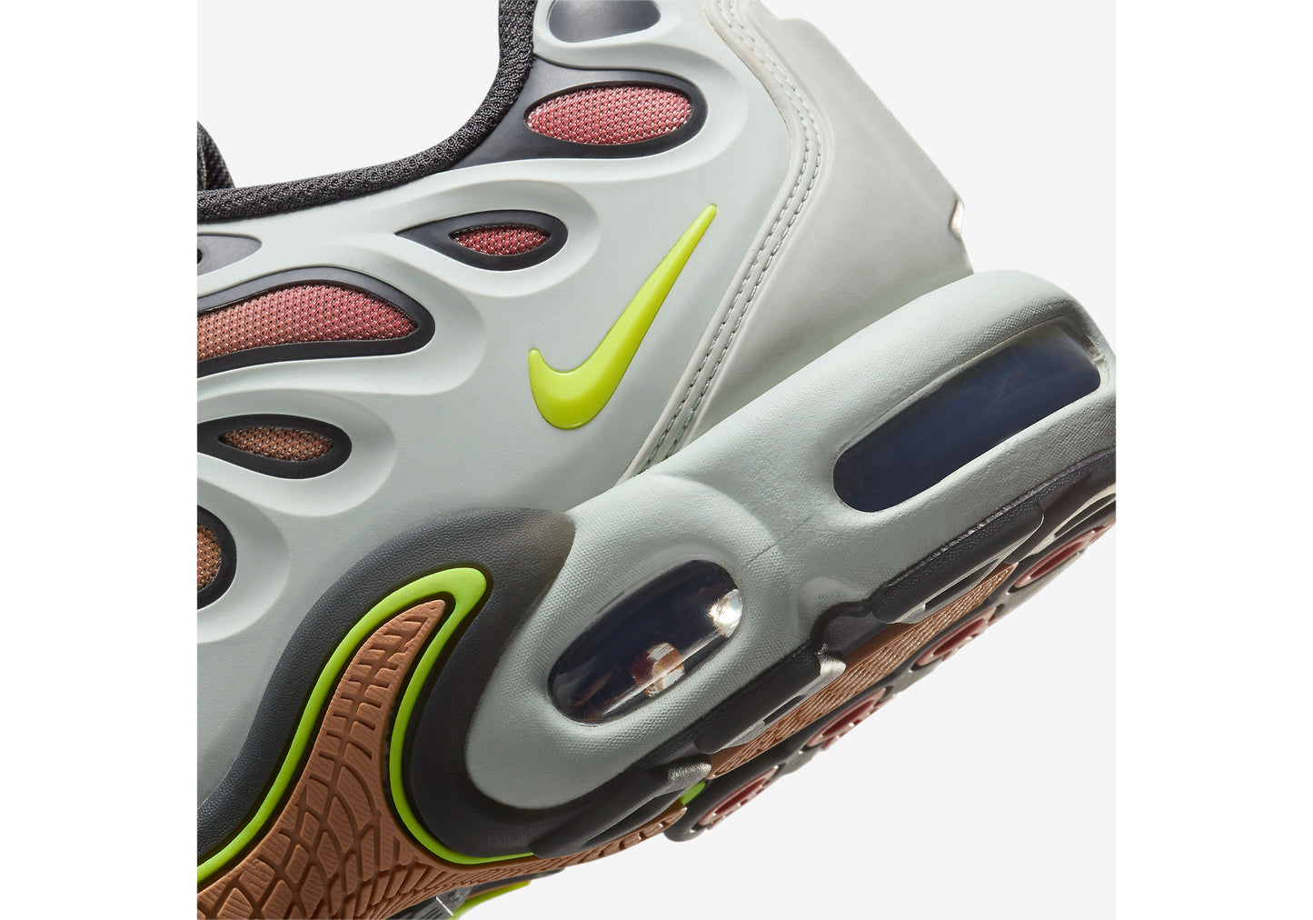 Nike Air Max Plus Drift Light Silver Volt