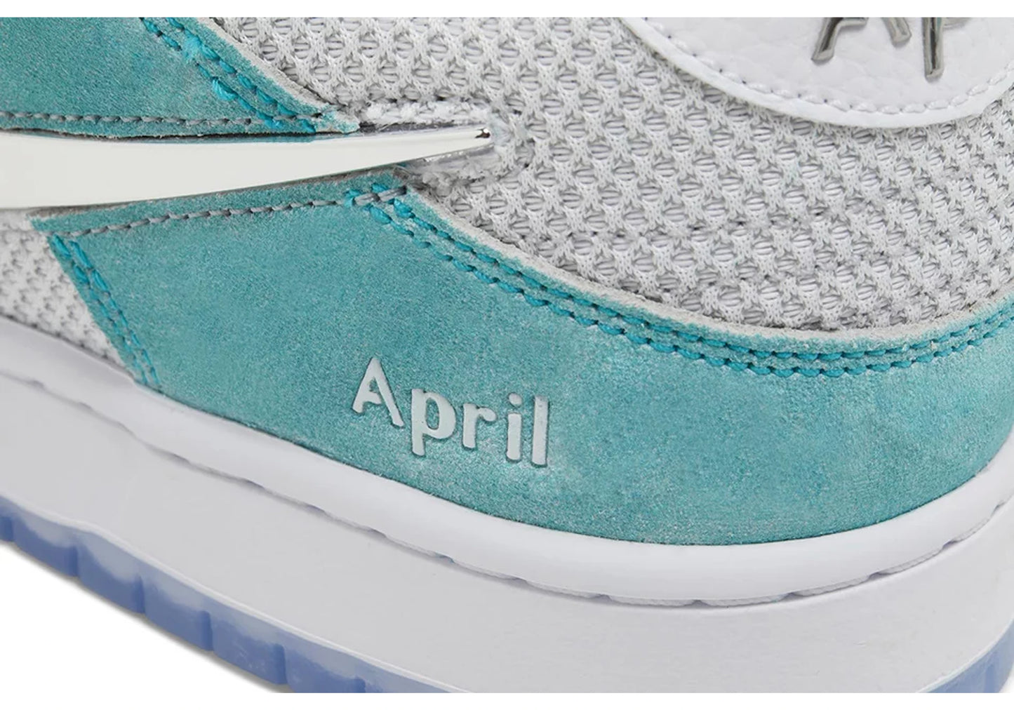 Nike SB Dunk Low April Skateboards