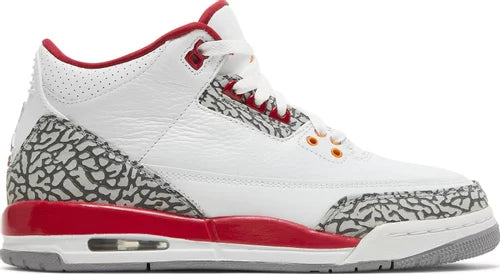 Jordan 3 Retro Cardinal (GS) Ansicht linker Schuh