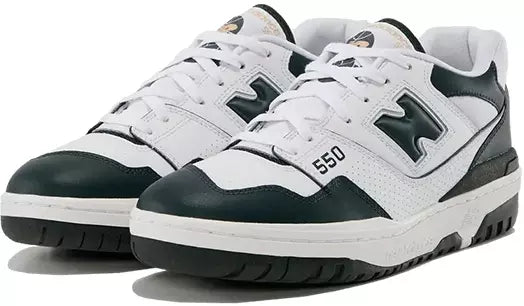 New Balance 550 White Dark Green Detailansicht linker Schuh