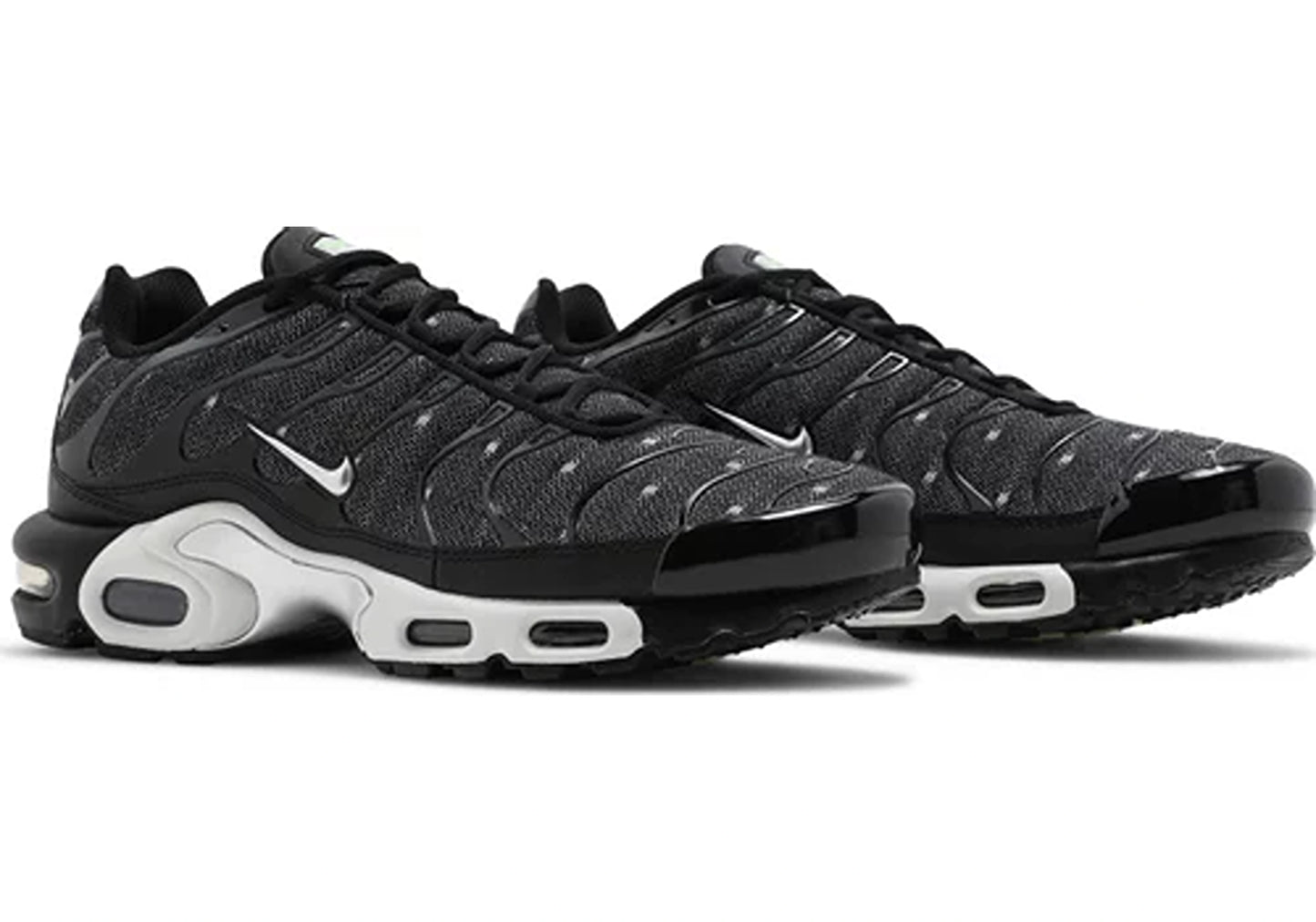 Nike Air Max Plus SE Black Chrome