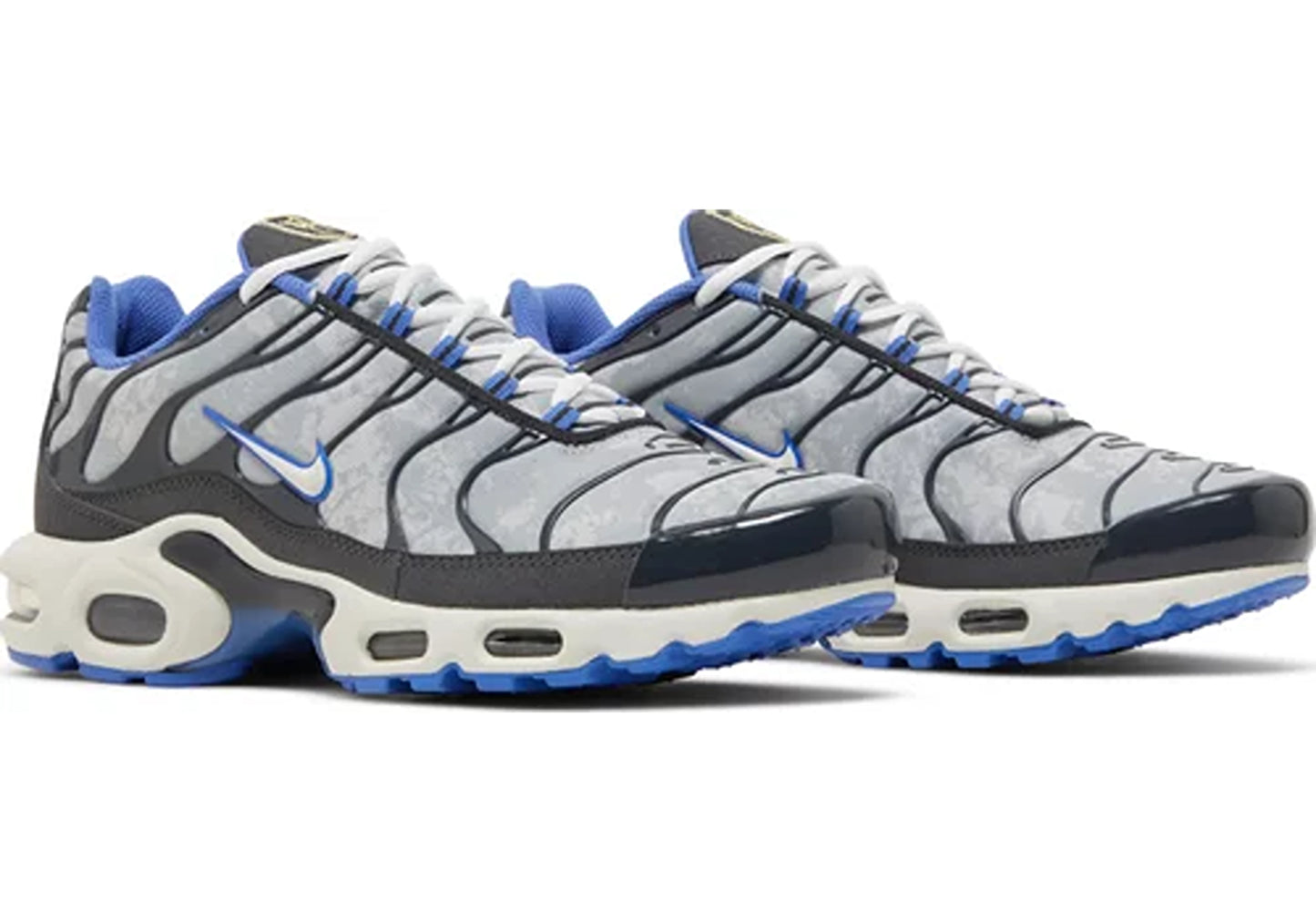 Nike Air Max Plus Social F.C.