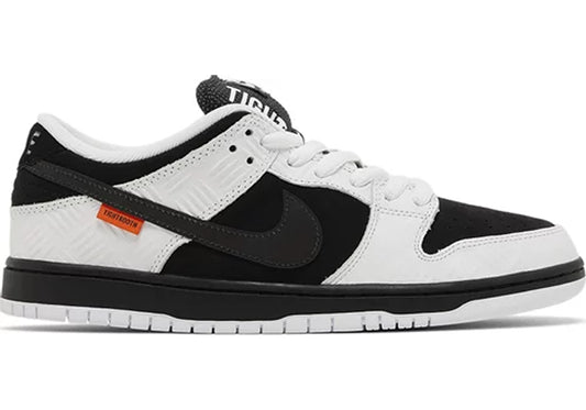 Nike SB Dunk Low TIGHTBOOTH