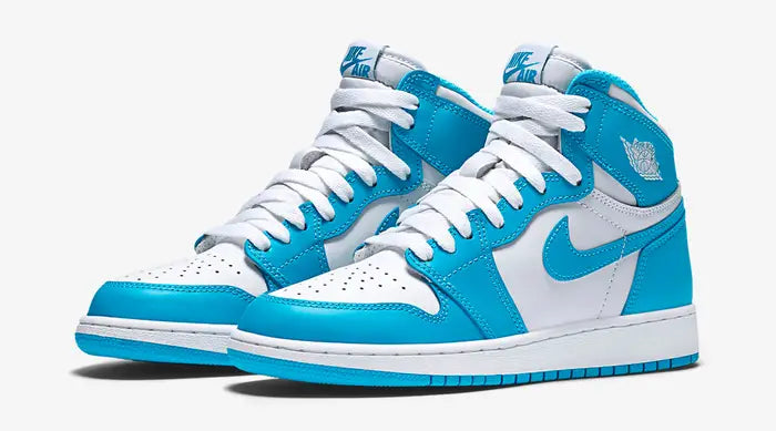 Jordan  Retro UNC (GS) Detailansicht linker Schuh